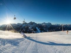 08-olaga-winter-ski-c-tvb-kronplatz-photo-harald-wisthaler